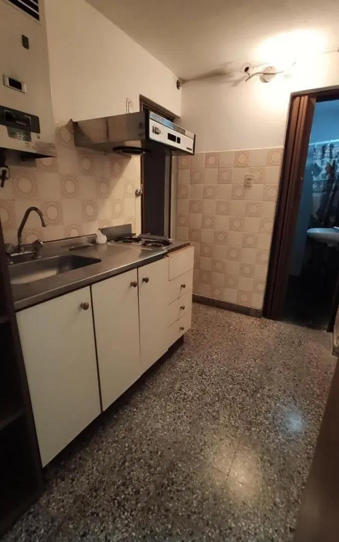 Venta casa con local comercial en Pichincha 3