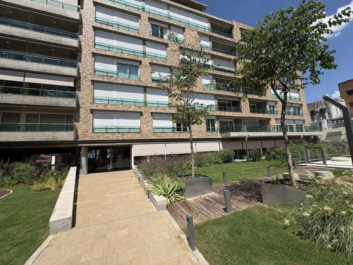 VENTA Departamento tres dormitorios BRUNA FUNDAR 5