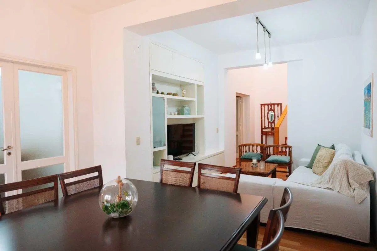 VENTA Casa tres dormitorios y terraza APTO CREDITO 5