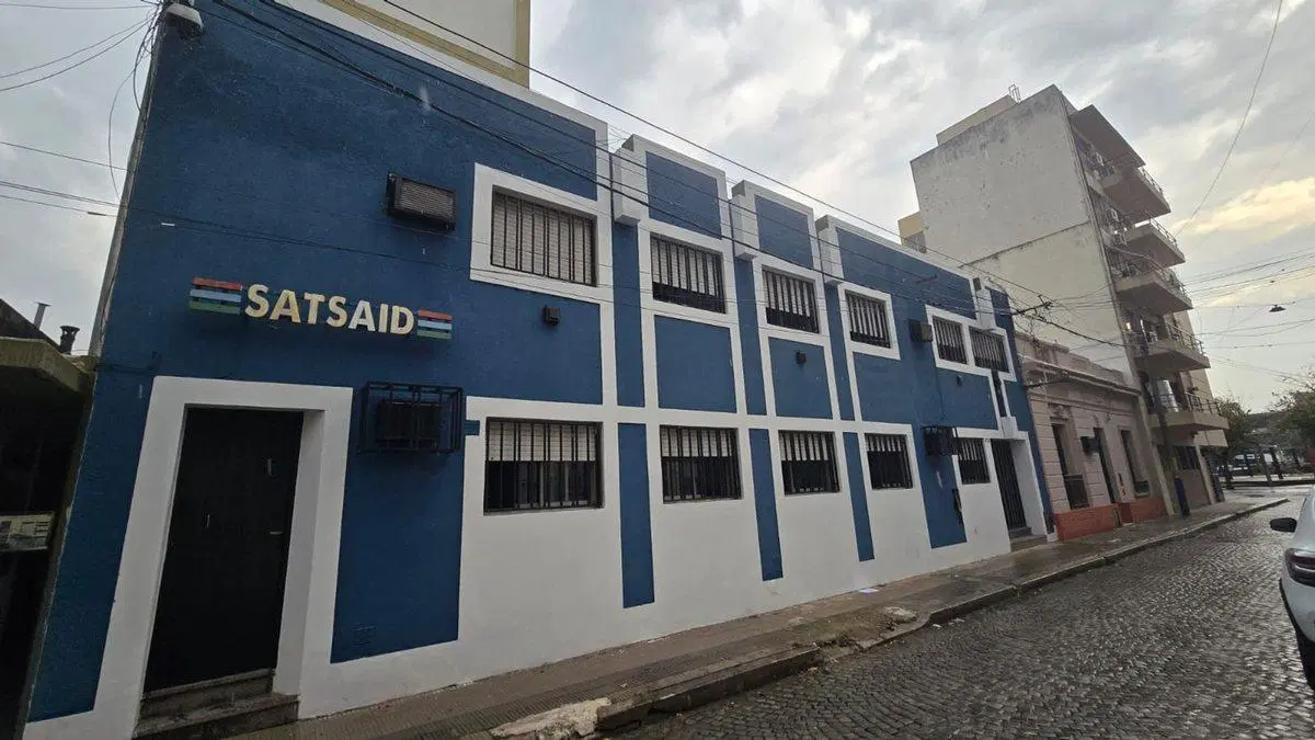 ALQUILER CASA INSTITUCIONAL/ APTO PROFESIONAL 4