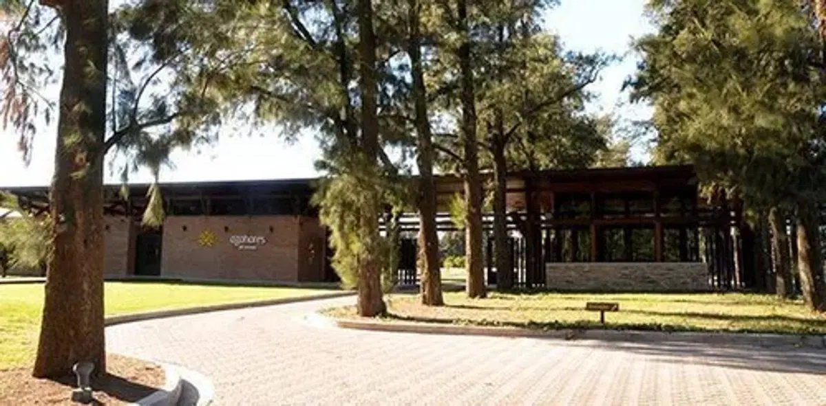 Venta terreno 727,85.  Barrio Azhares del Paraná 5