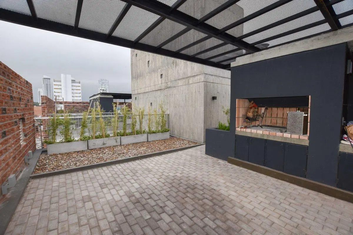 Venta departamento 2 dormitorios cochera Pichincha 2