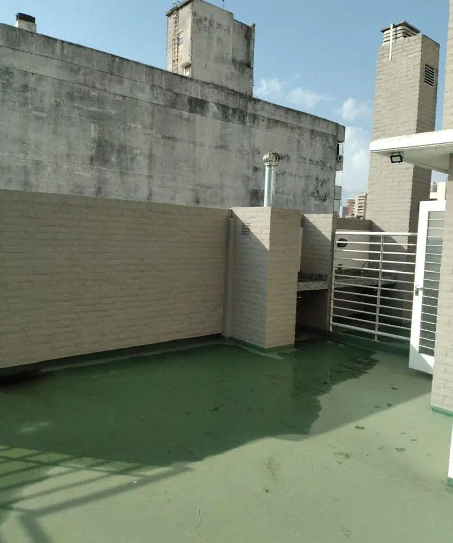 VENTA Semipiso 1 dormitorio  balcón Barrio Martin 3