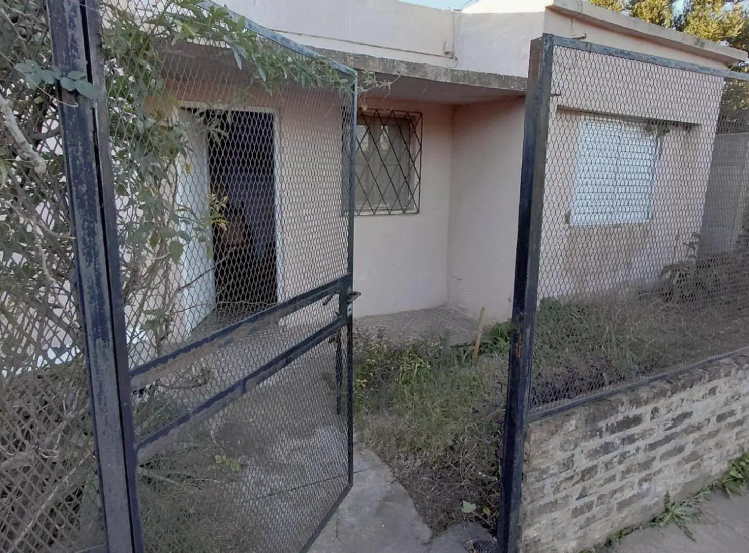 VENTA CASA DOS DORMITORIOS - CAPITAN BERMUDEZ 5