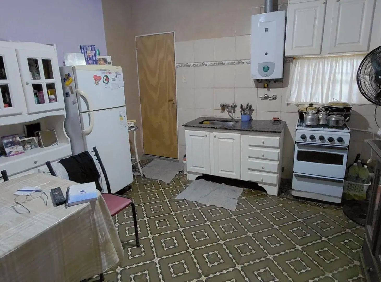VENTA CASA DOS DORMITORIOS - CAPITAN BERMUDEZ 2
