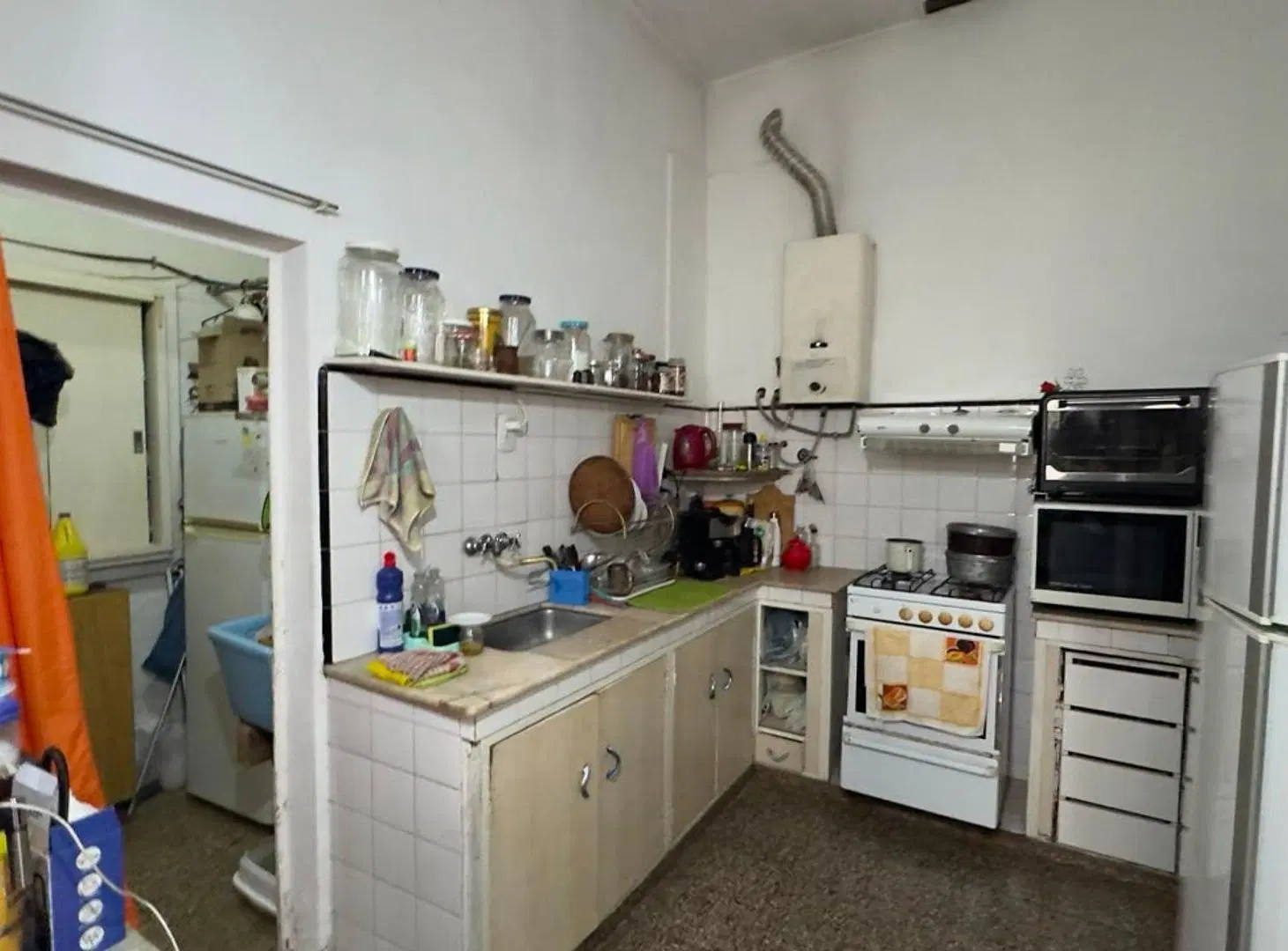 LOCAL CASA Y GALPON EN VENTA ZONA SUR 4