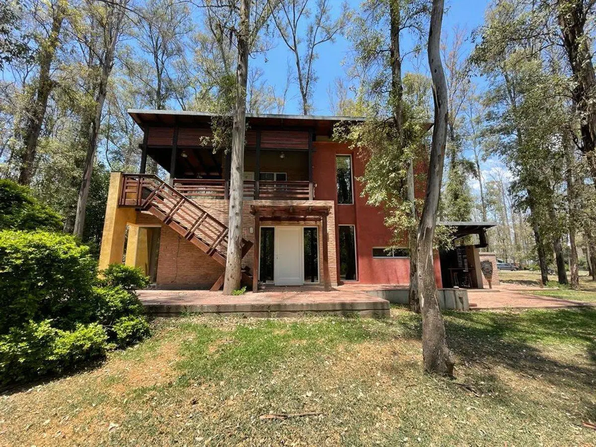 VENTA CASA 2 DORMITORIOS CAMPO TIMBO 3