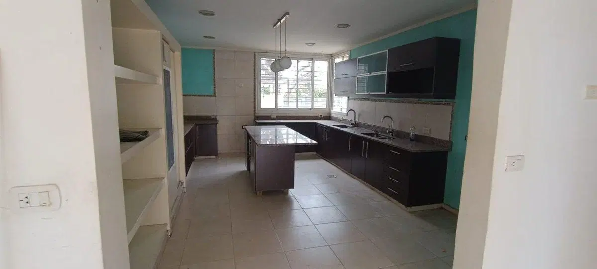 VENTA CASA 3 DORMITORIOS, PATIO, QUINCHO-FISHERTON 5