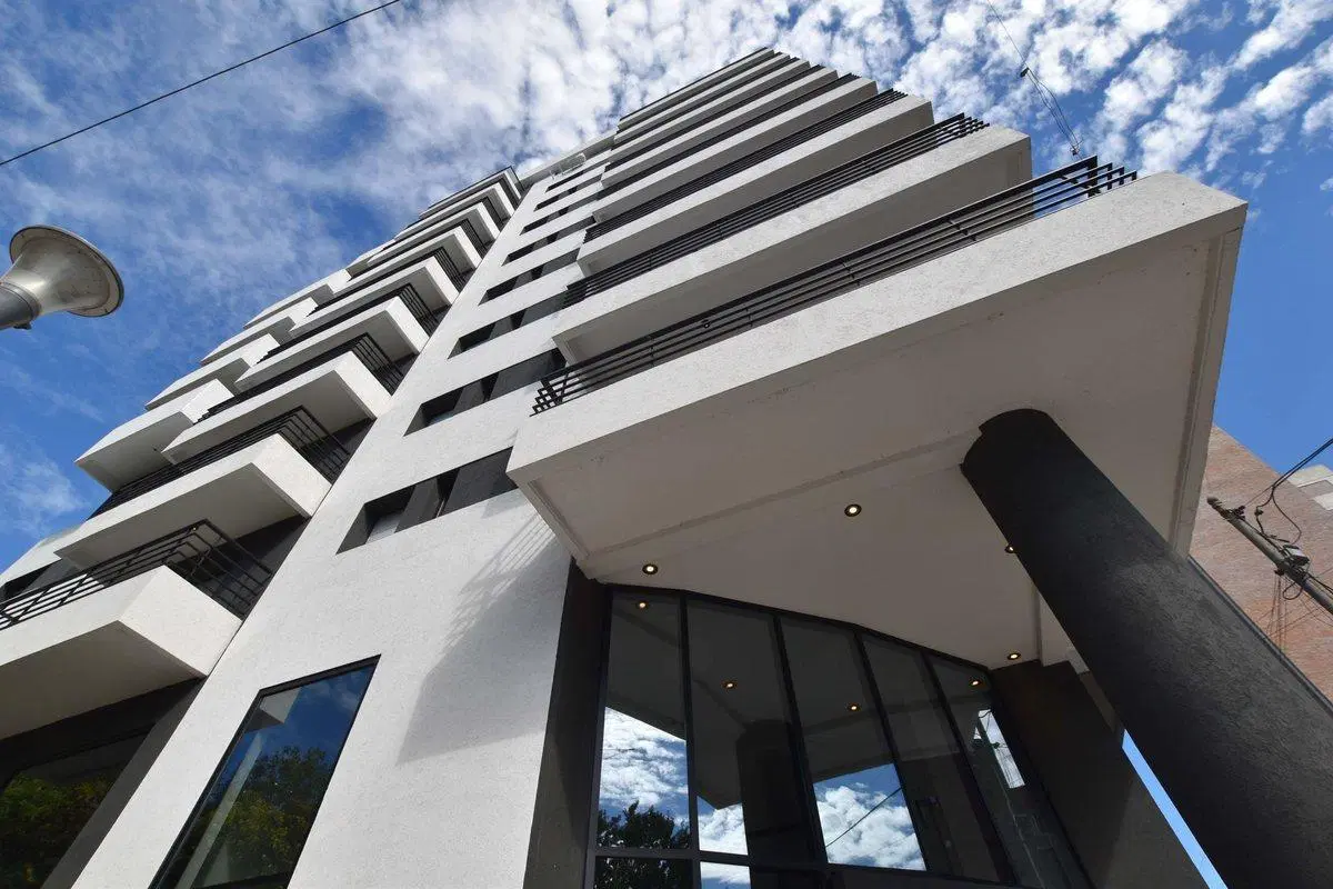 VENTA Cochera en Edificio La Estrella A ESTRENAR 2