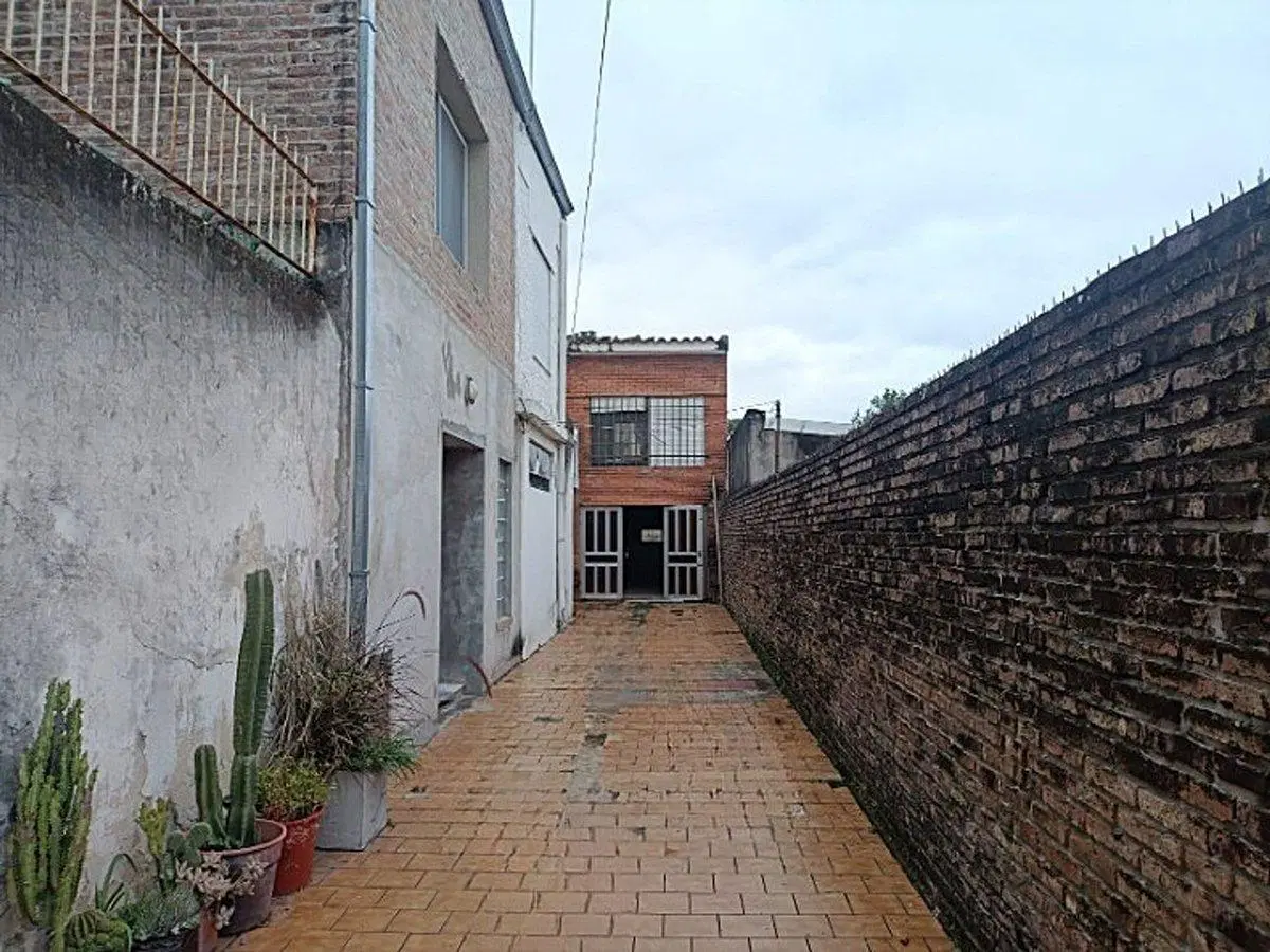 VENTA CASA INTERNA PH COCHERA 2 DORMITORIOS PATIOS 3