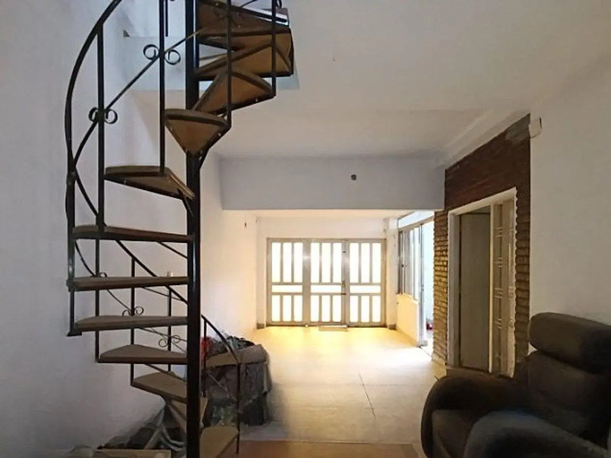 VENTA CASA INTERNA PH COCHERA 2 DORMITORIOS PATIOS 4