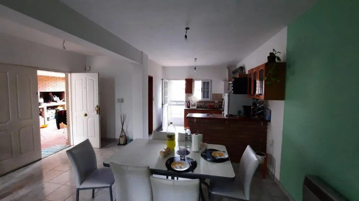 VENTA CASA 2 DORMITORIO PUEBLO ESTHER, CON PILETA 4