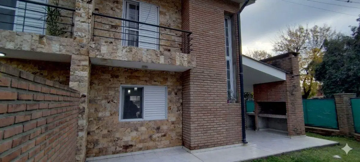 VENTA CASA 2 DORMITORIO PUEBLO ESTHER, CON PILETA 3