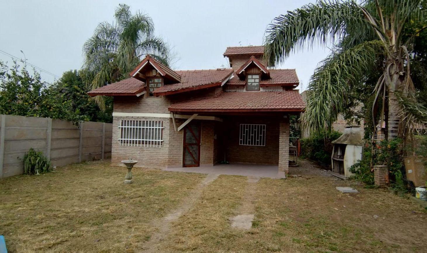 VENTA CASA 2 DORMITORIOS PUEBLO ESTHER CON PILETA