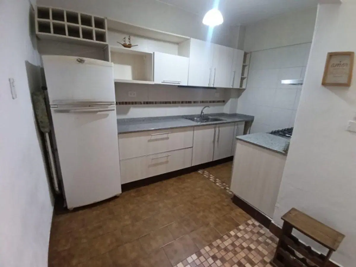 VENTA DEPARTAMENTO 2 DORMITORIOS BALCÓN X ESCALERA 2