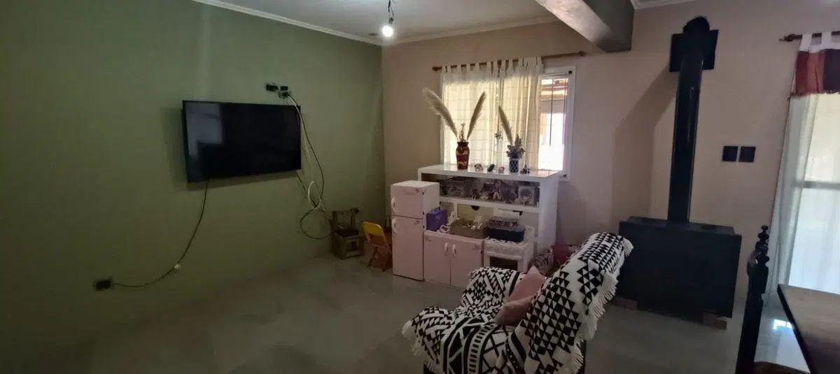 VENTA CASA 2 DORMITORIOS IBARLUCEA COCHERA PILETA 2