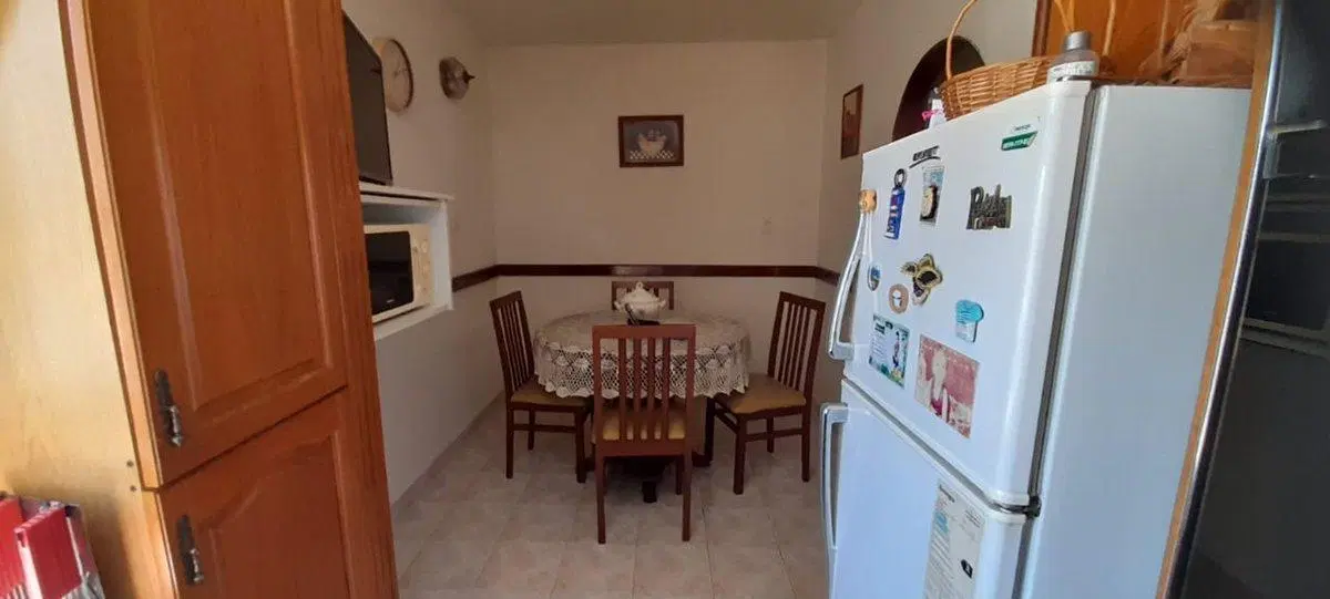 VENTA DEPARTAMENTO DOS DORMITORIOS ZONA CENTRO 4