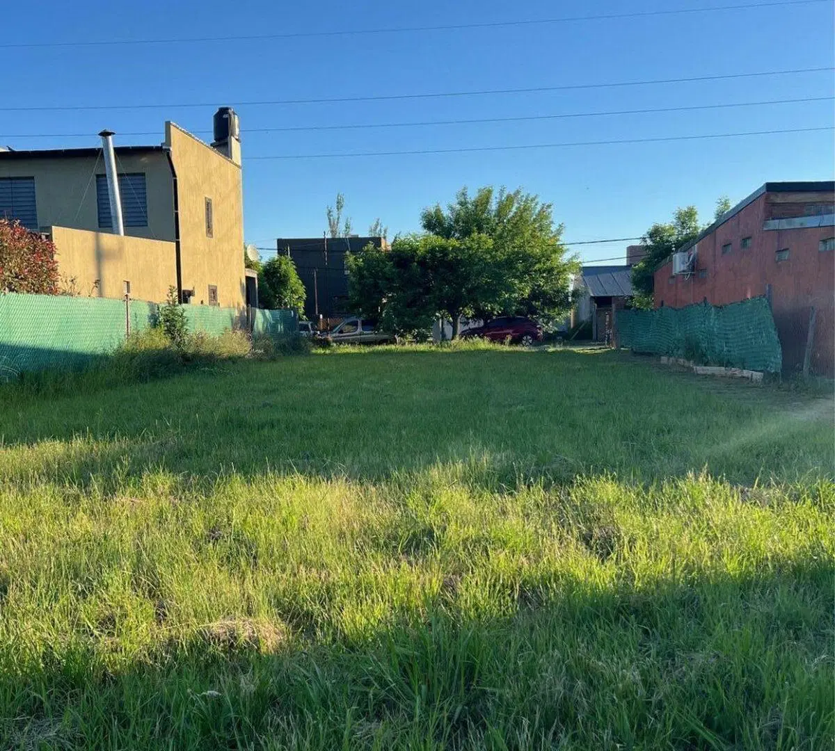 VENTA TERRENO BARRIO LAS TARDES, ROLDAN 2