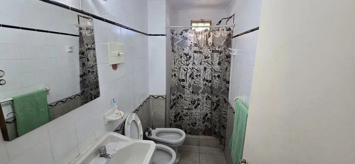 Venta Departamento 2 dormitorios Esp y Hospitales 5