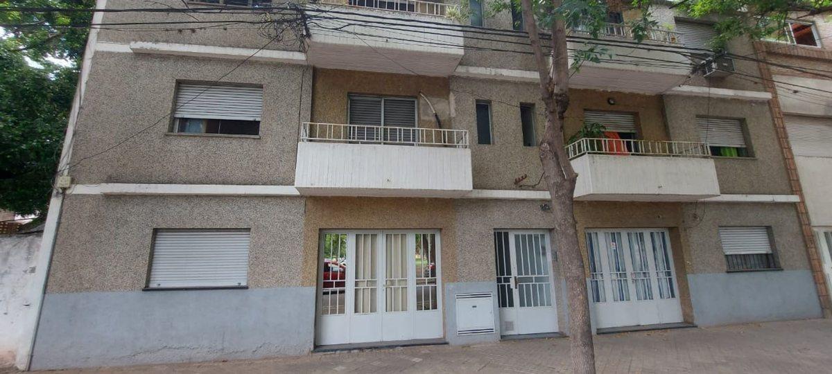 VENTA DEPARTAMENTO UN DORMITORIO CON PATIO
