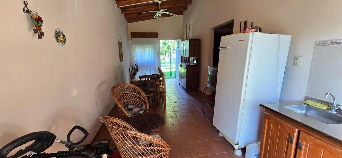 Venta Casa con Pileta Villa Elvira 5