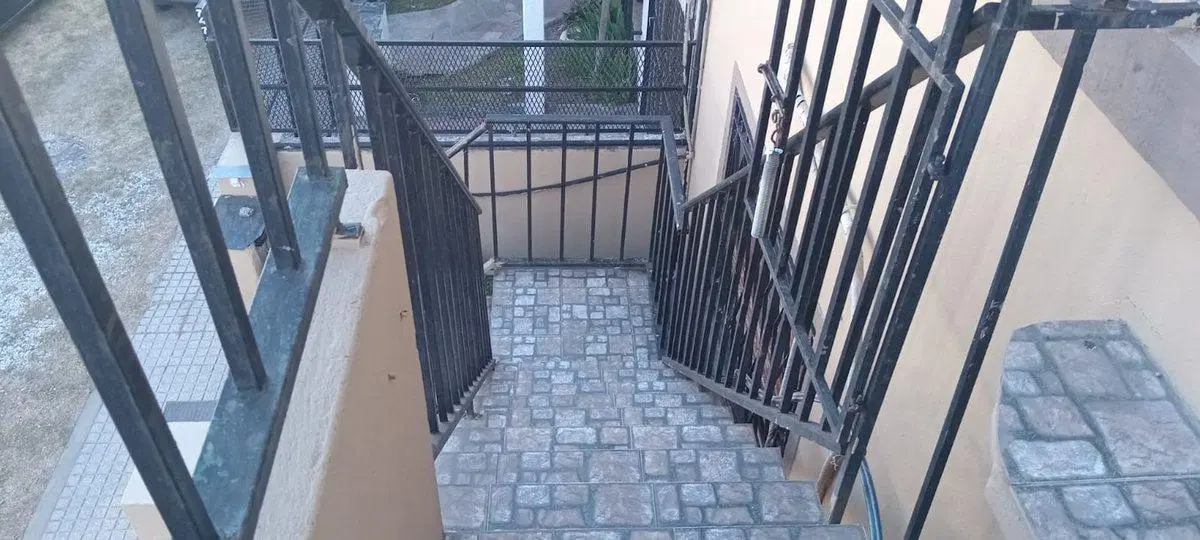 VENTA CASA 3 DORMITORIOS PH EN P.ALTA TIRO SUIZO 2