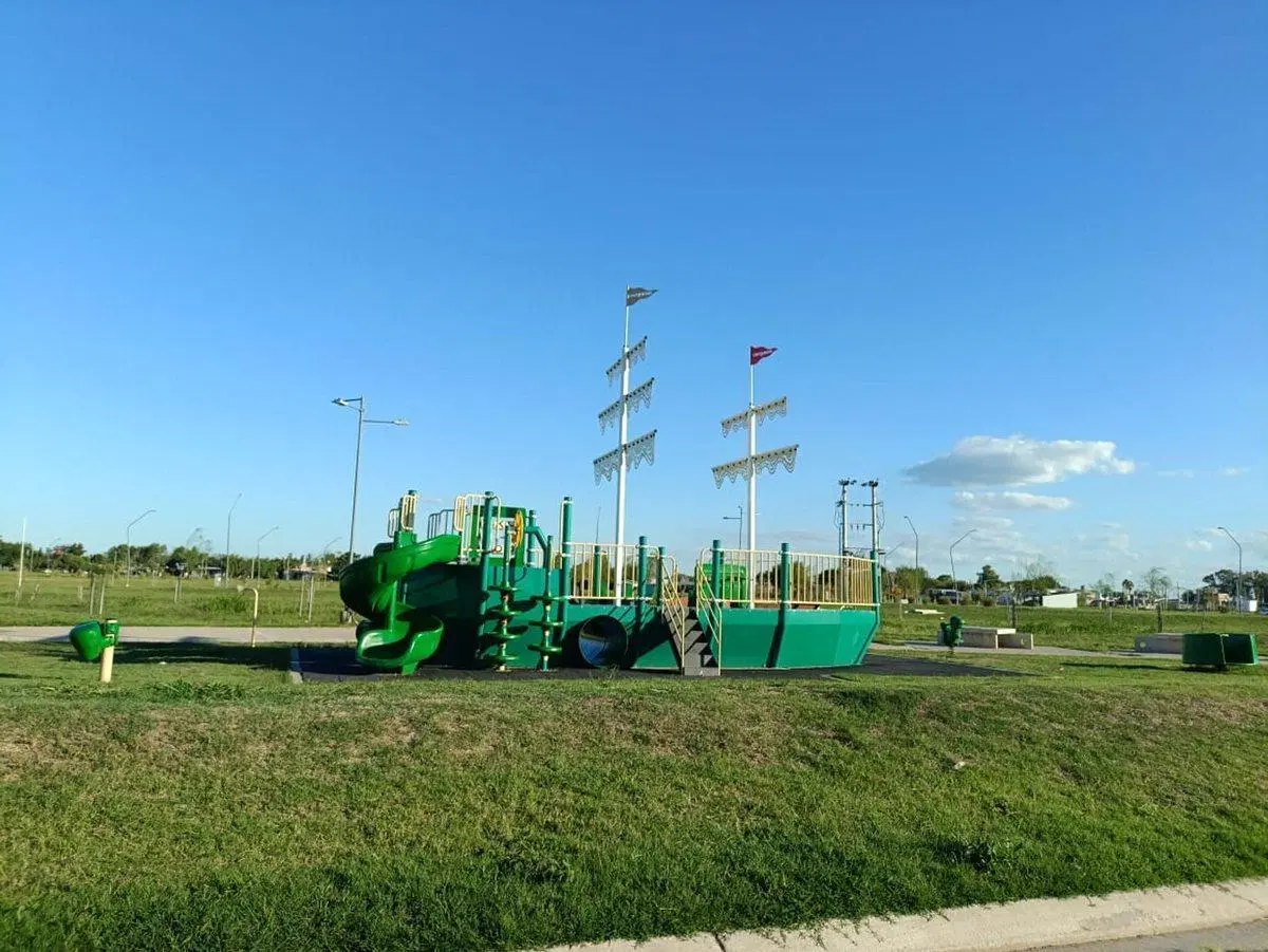 VENTA TERRENO ECOLAGOS ESTE LOTE 340 MANZANA 12 3