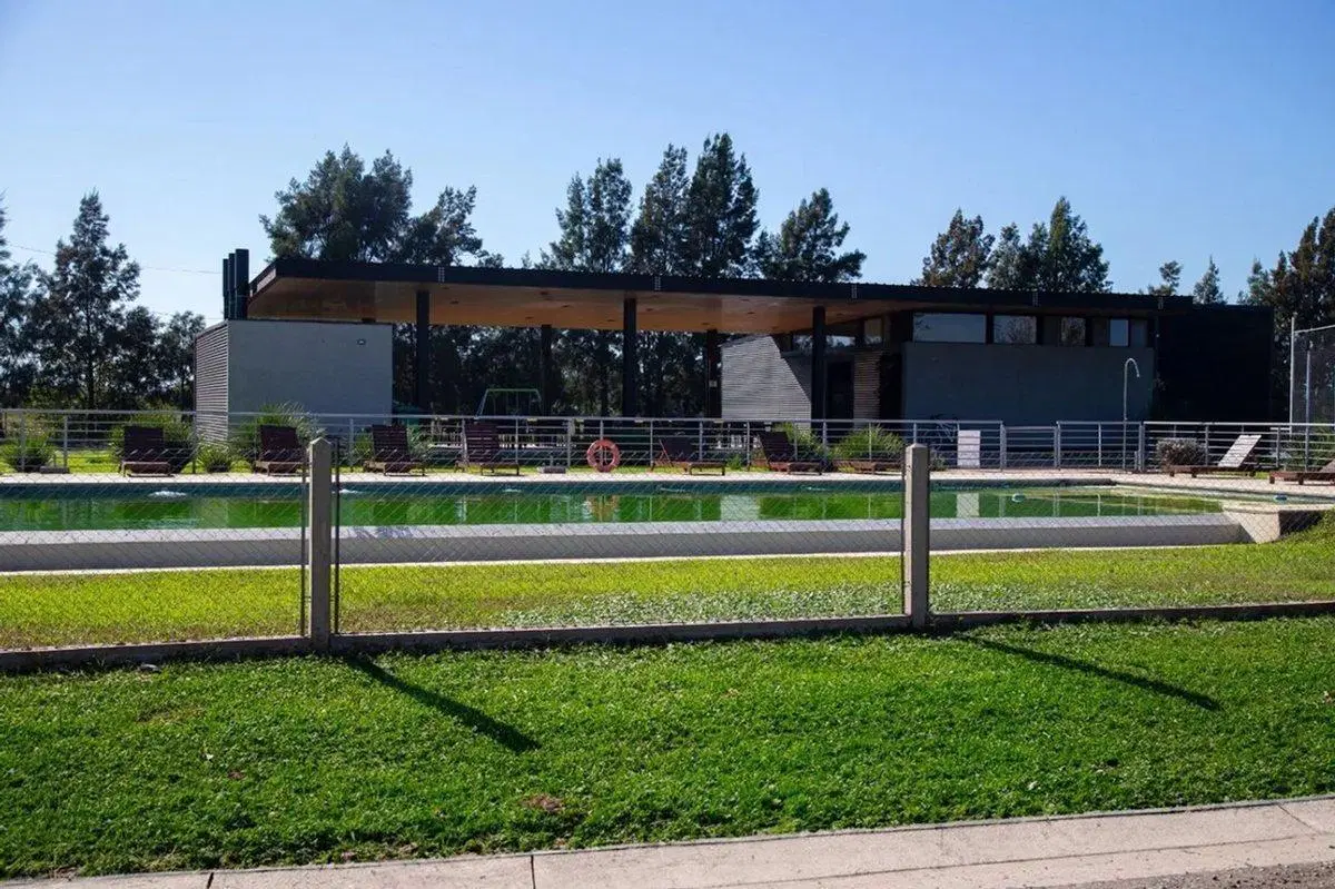 LOTE EN VENTA BARRIO PRIVADO PINARES DEL SUR 3