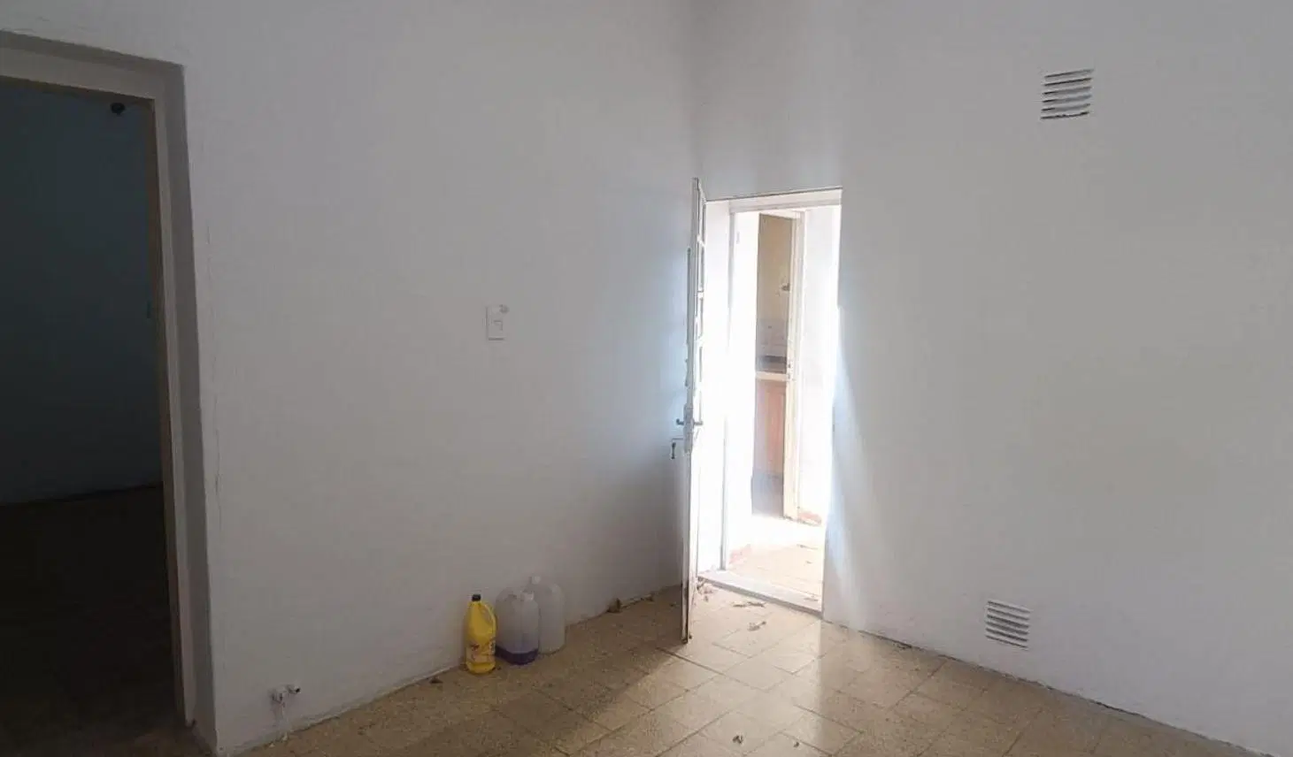 VENTA DE DEPARTAMENTO INTERNO ZONA NORTE 4