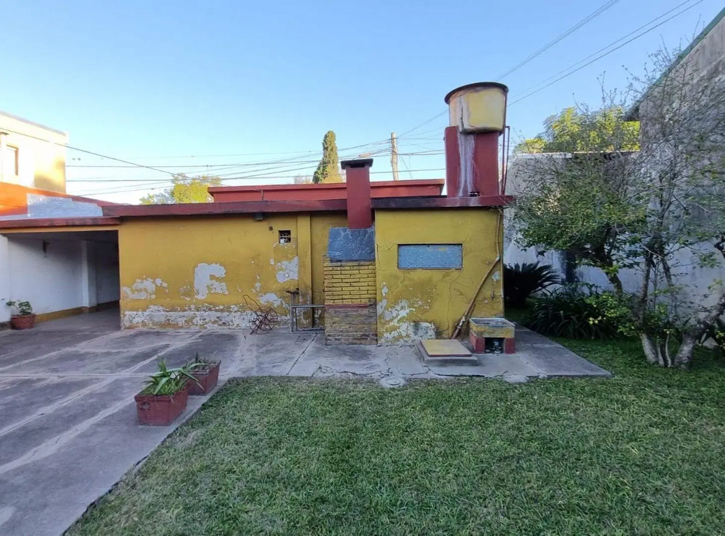 CASA 2 DORMITORIOS VENTA PARQUE VERNAZZA P. ESTHER 5