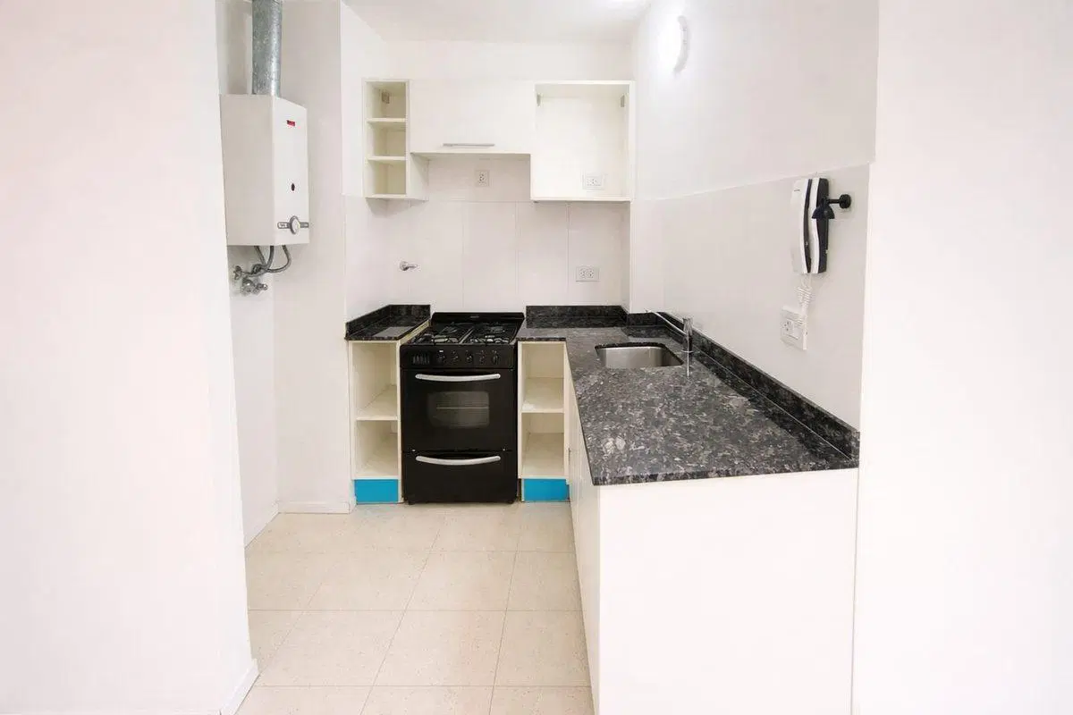VENTA MONOAMBIENTE 33M² CENTRO 5