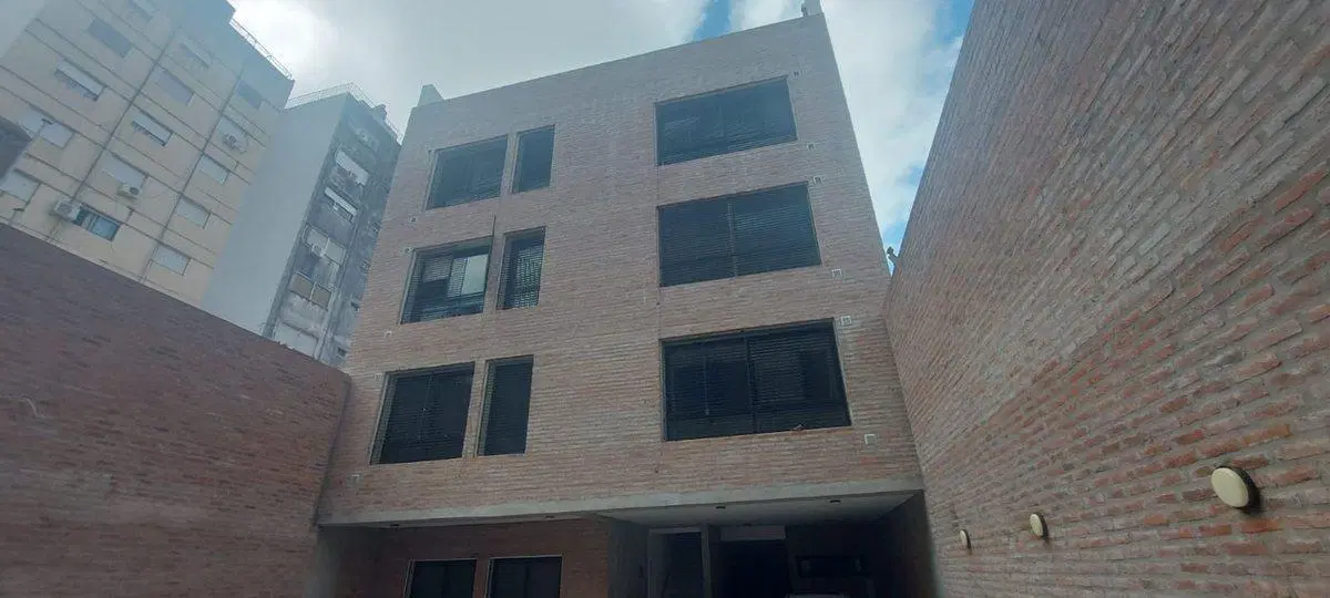 VENTA MONOAMBIENTE 33M² CENTRO 2