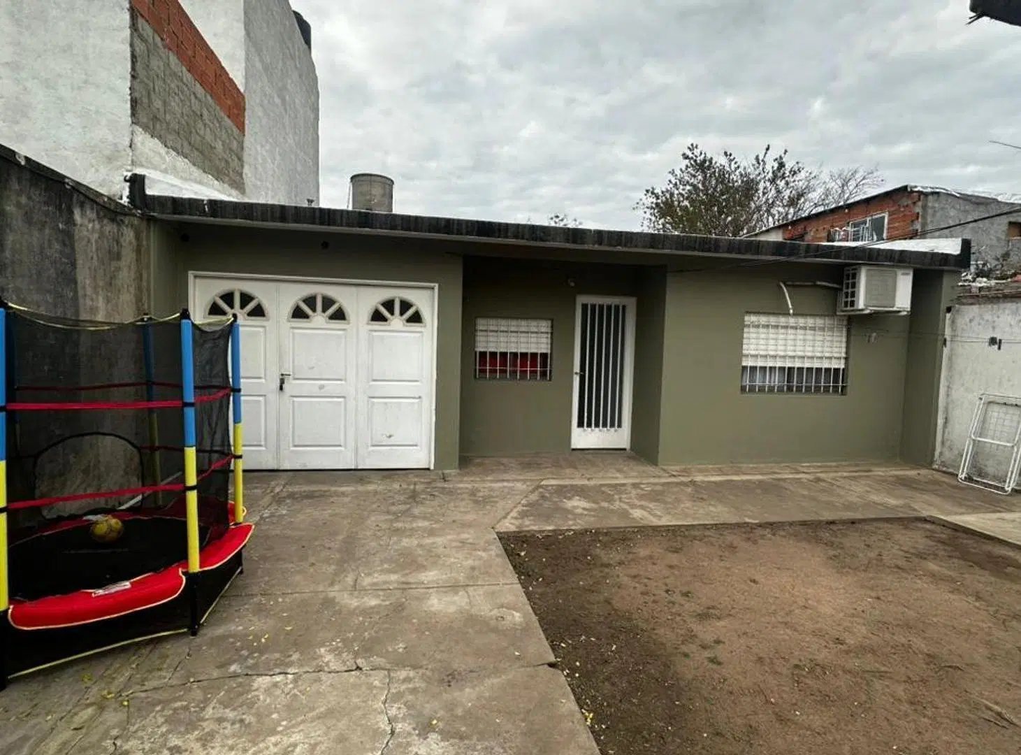 VENTA CASA DE PASILLO 2 DORMITORIOS APTO CRÉDITO 3