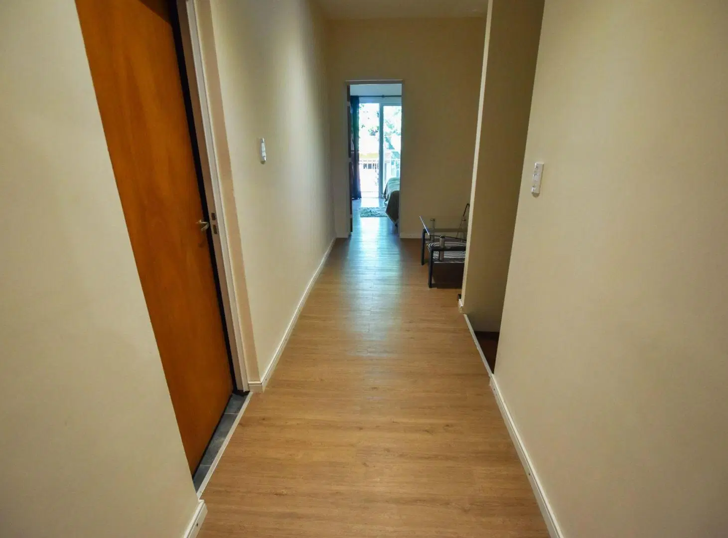 VENTA CASA DOS DORMITORIOS Y COCHERA 4
