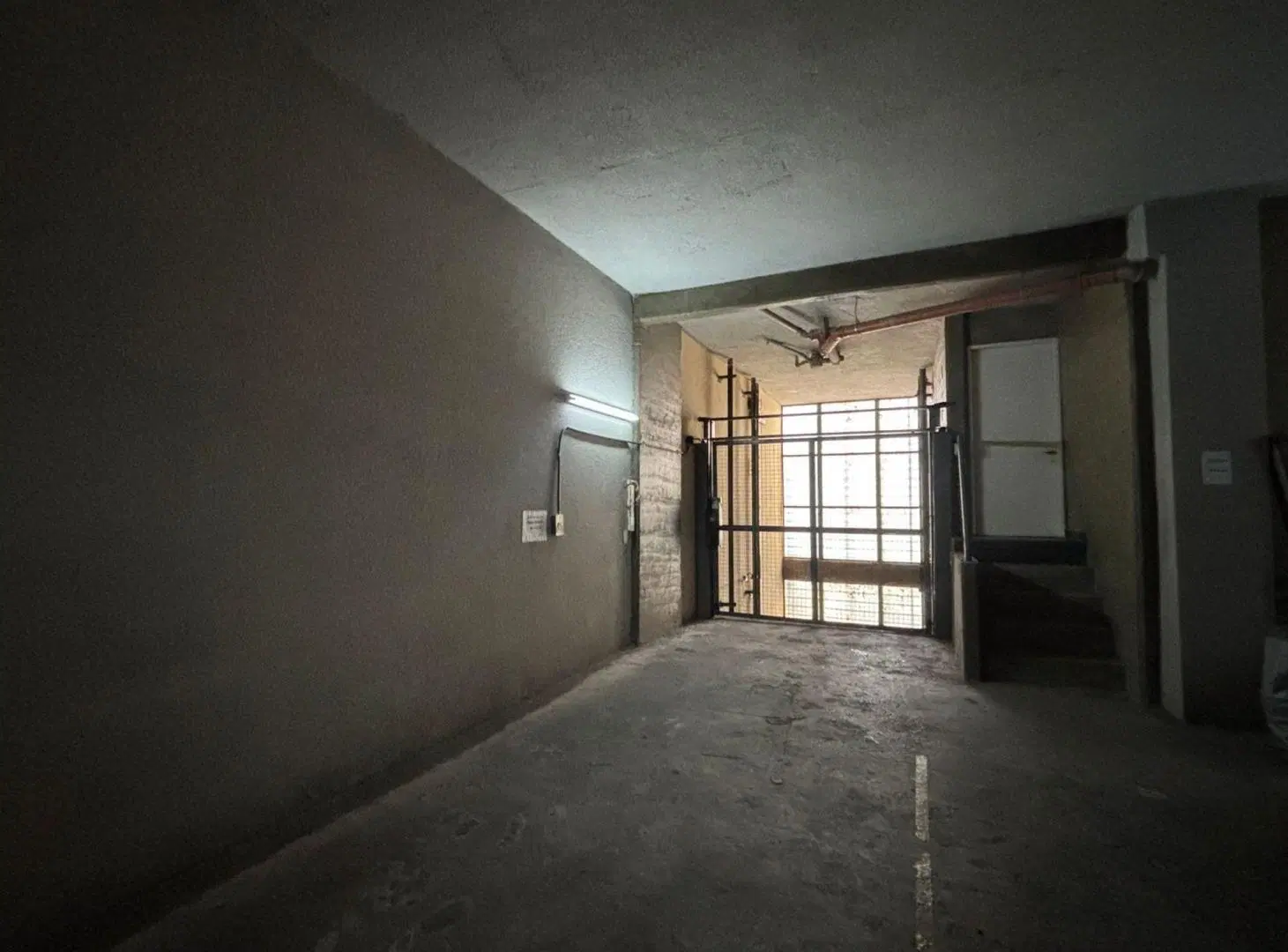 OPORTUNIDAD VENTA  AMPLIA COCHERA CENTRO RIO 3