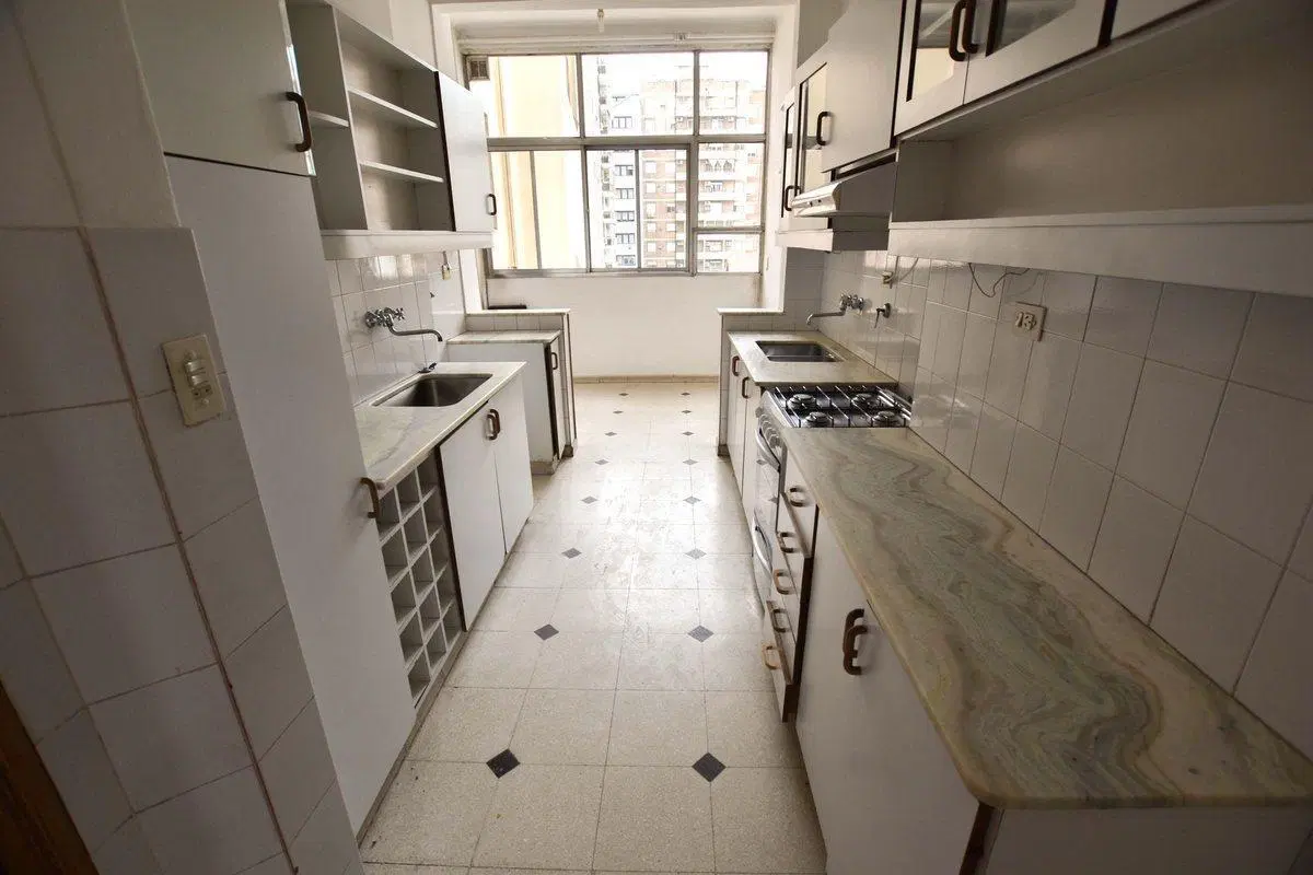 VENTA DEPARTAMENTO 2 DORMITORIOS, COCHERA CENTRO 4