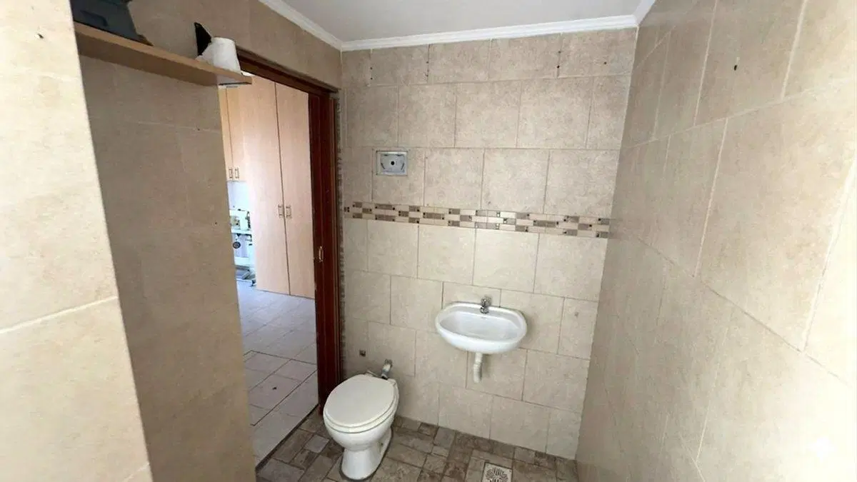 CASA EN VENTA 3 DORMITORIOS Y PILETA BAIGORRIA 8