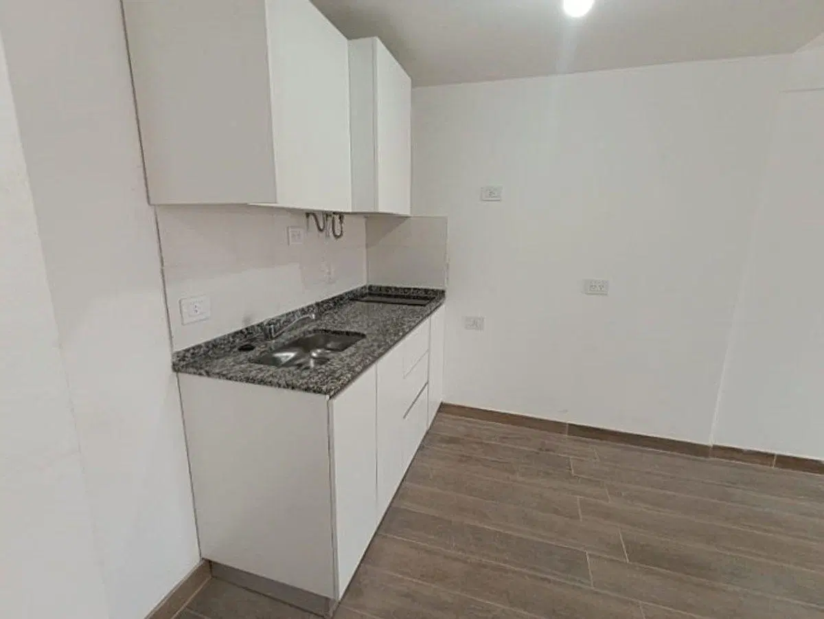 VENTA MONOAMBIENTE CON BALCÓN A ESTRENAR 4