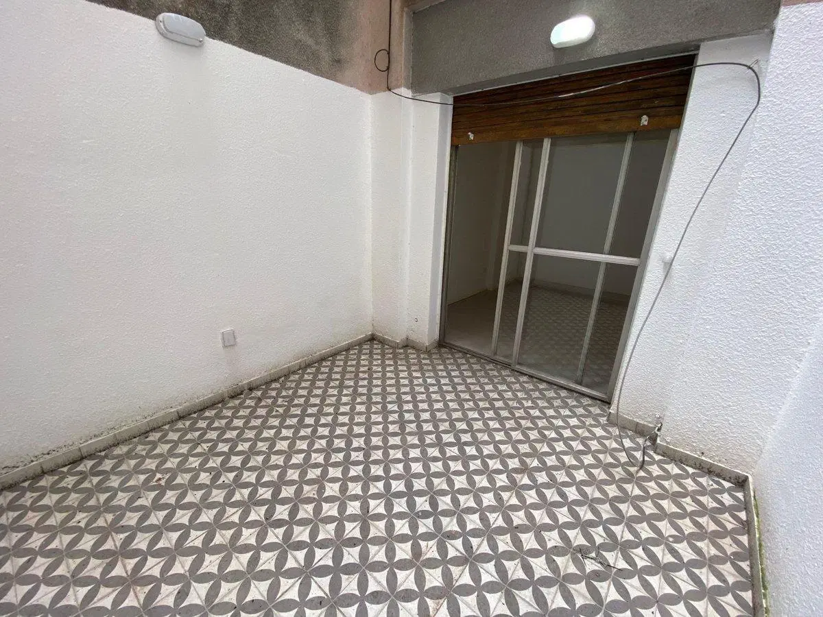 VENTA DEPARTAMENTO 1 DORMITORIO Y PATIOS RECICLADO 5