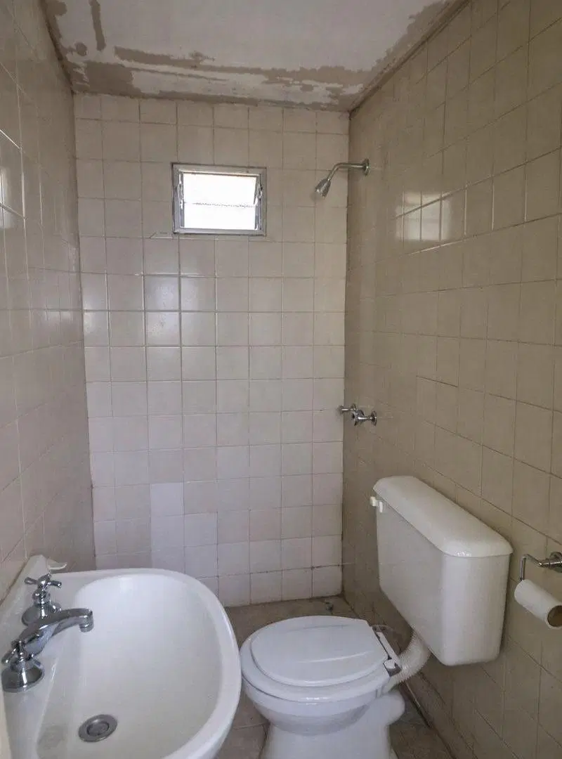 Casa en venta con jardin, pileta y cochera 3