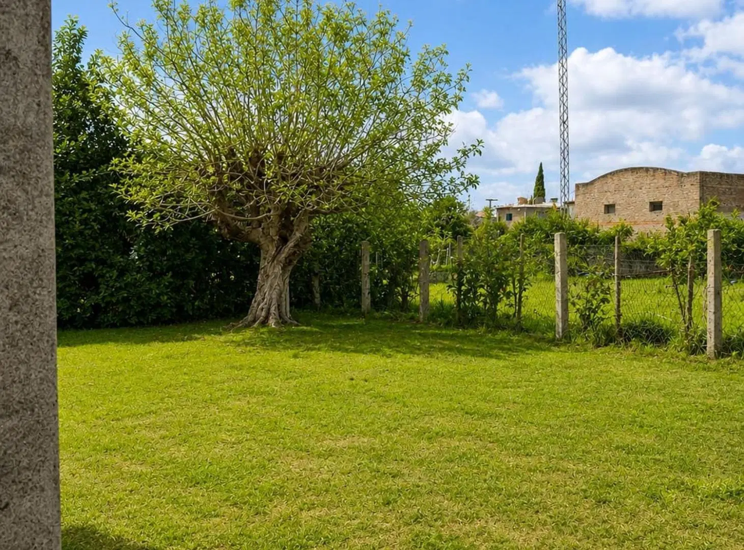 VENTA CASA DOS DORMITORIOS, PATIO. ARROYO SECO 3