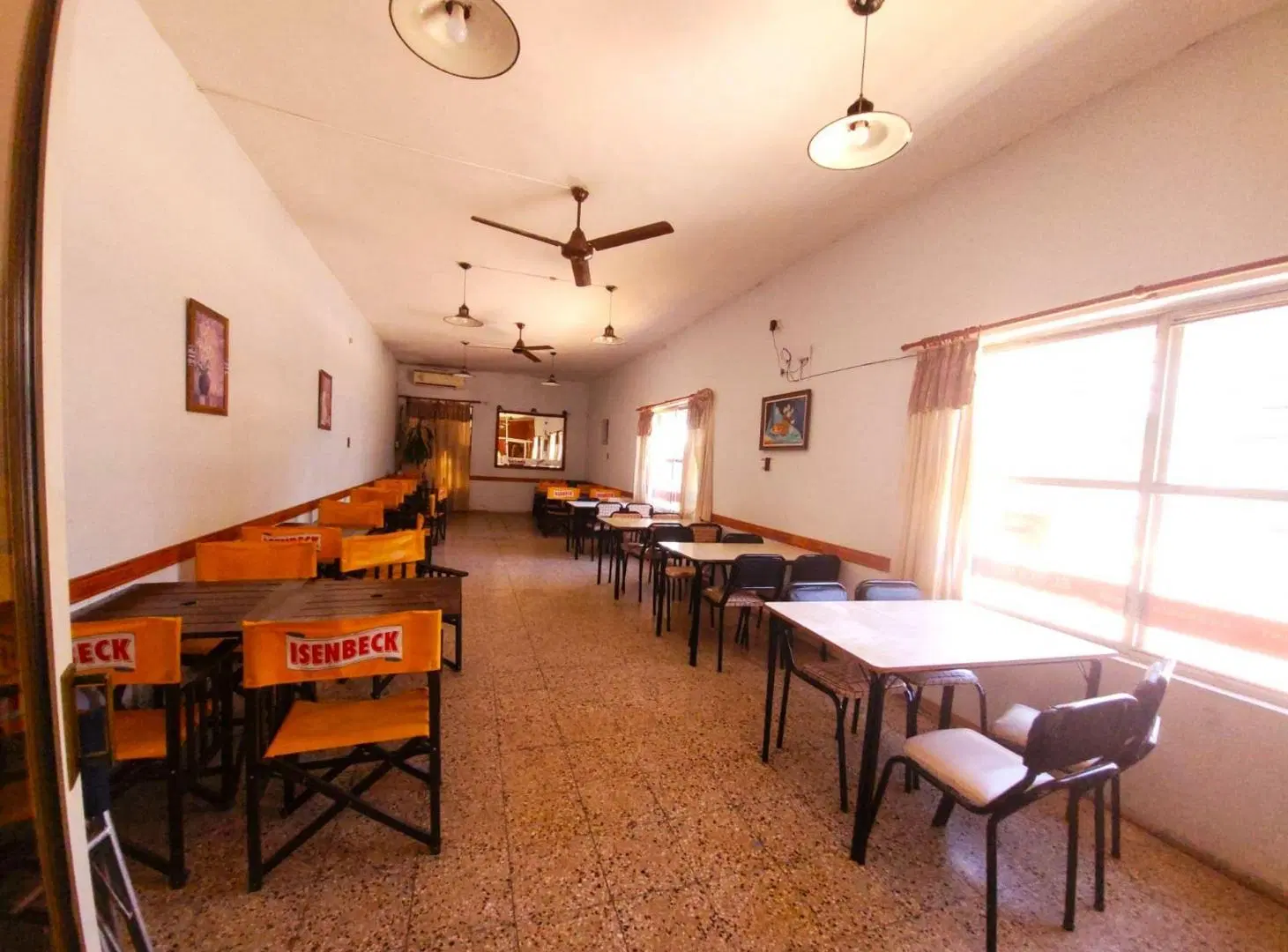 LOCAL COMERCIAL 500 M2, ESQUINA CORDOBA. P.G.S.M 2
