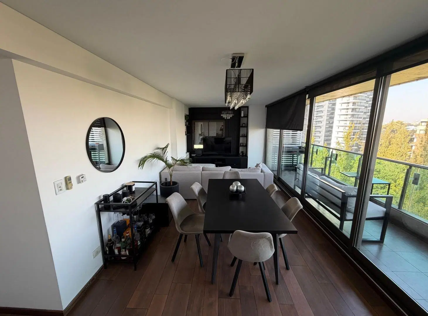 VENTA DEPARTAMENTO DOS DORMITORIOS CONDOS COCHERAS 2