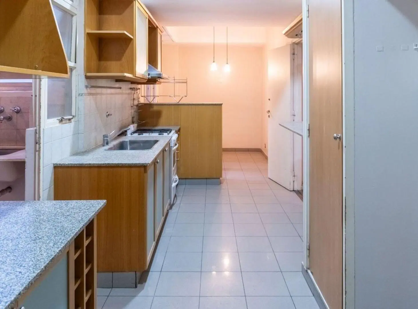 VENTA DEPARTAMENTO 3 DORMITORIOS,  opcion COCHERA 3