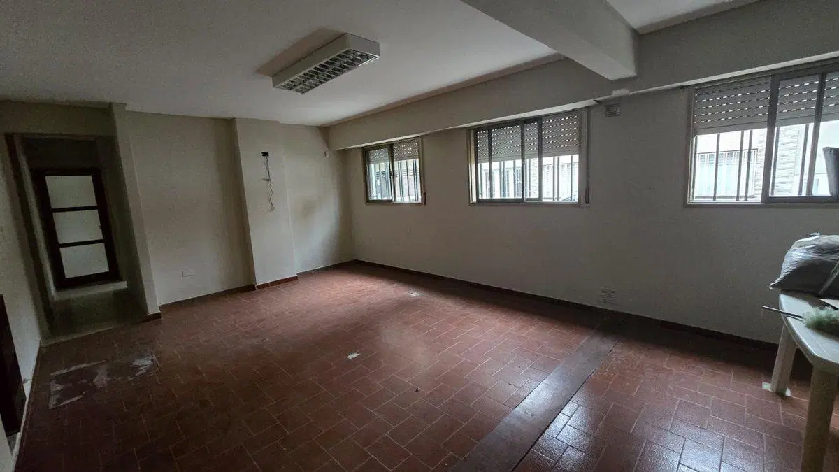 ALQUILER CASA INSTITUCIONAL/ APTO PROFESIONAL 5