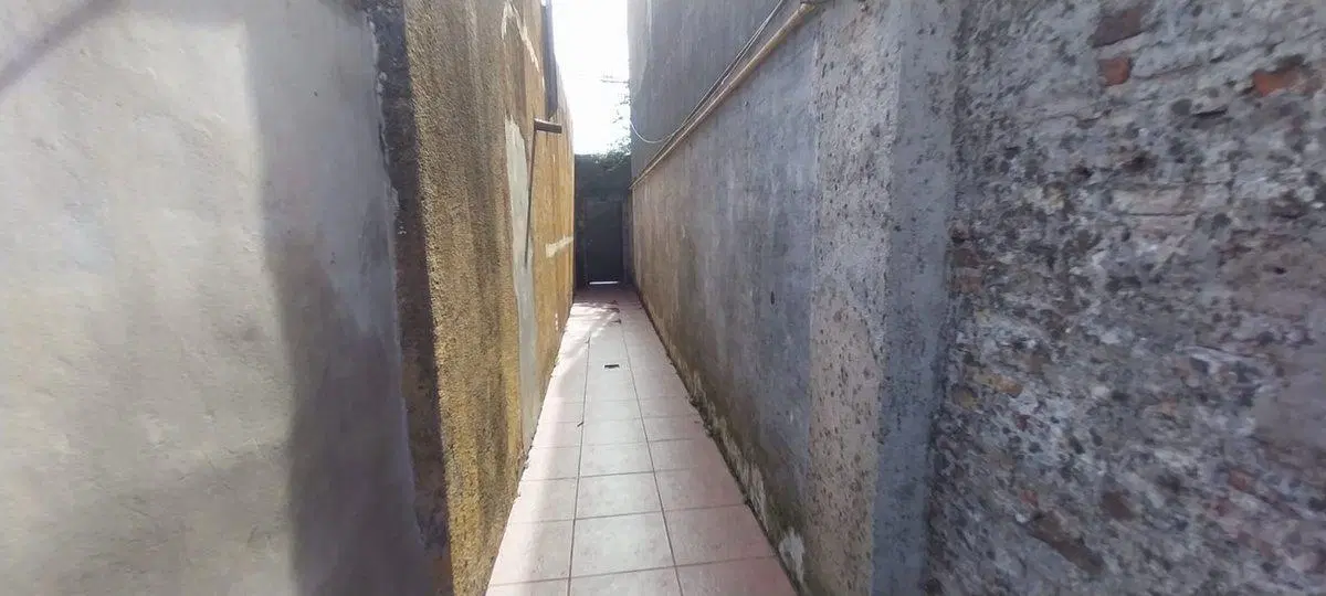 VENTA CASA 2 DORMITORIOS PASILLO UNICO ZONA SUR 8
