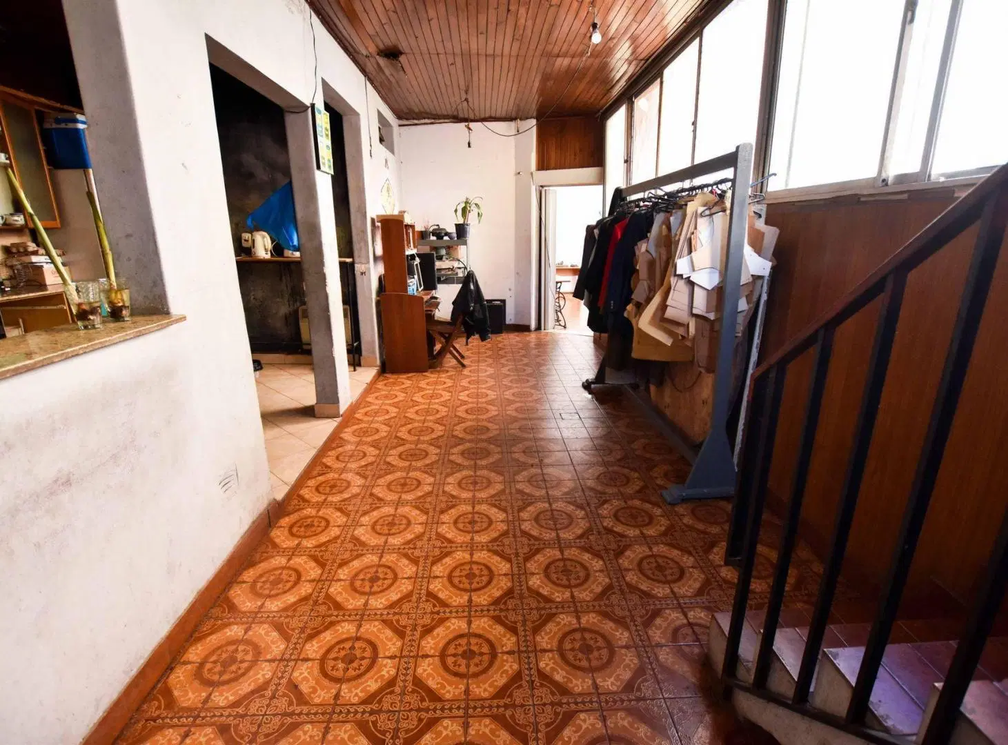 VENTA CASA PLANTA ALTA 4 DORMITORIOS PH CENTRO 4