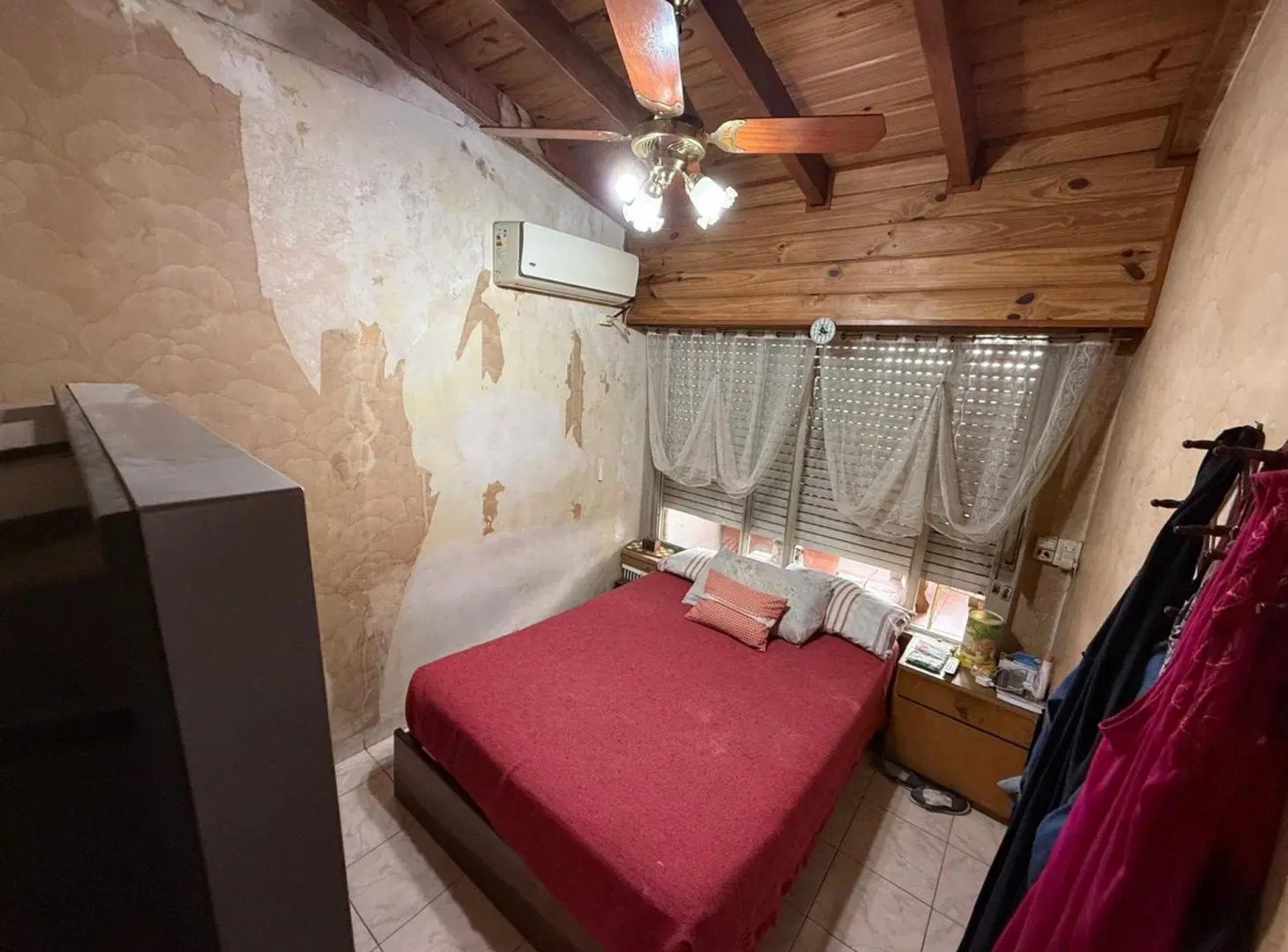 VENTA PH DE 3 DORMITORIOS COCHERA AV. URIBURU P.A. 8