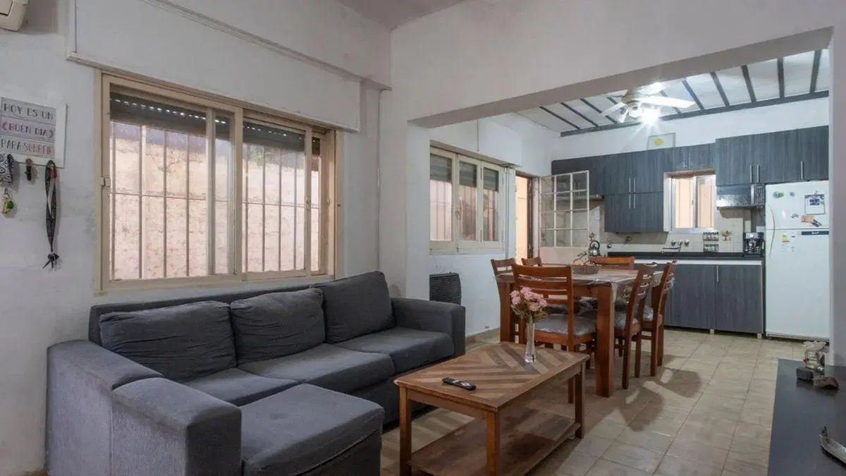 VENTA CASA INTERNA UNICA 2 DORMITORIOS LA FLORIDA 3