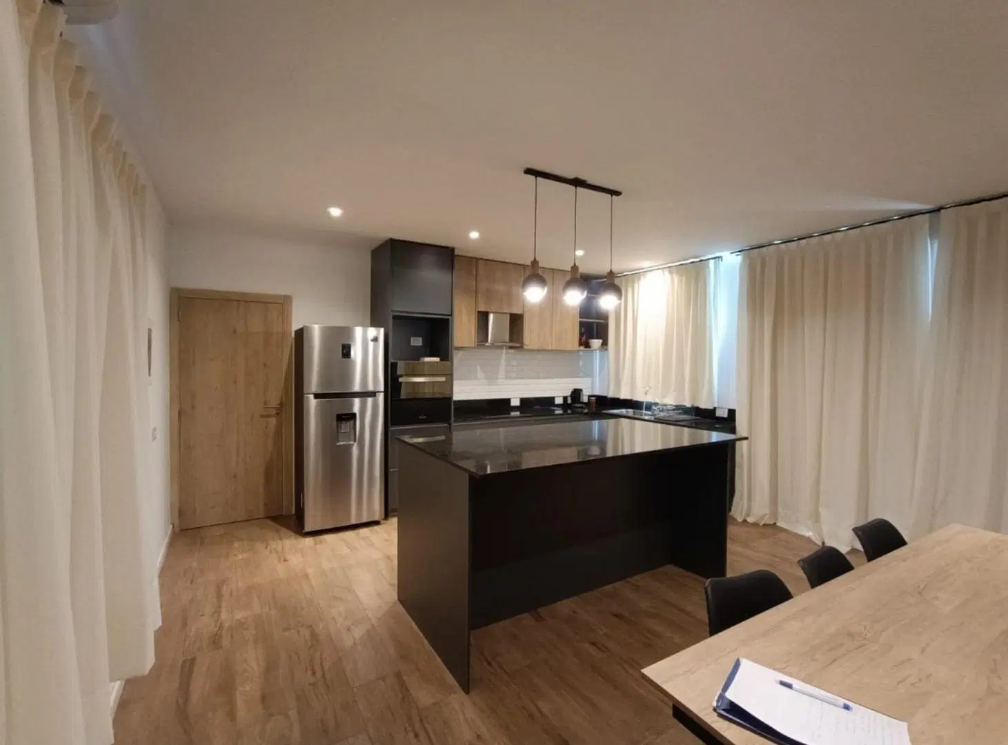 VENTA CASA EXCELENTE CALIDAD - PINARES DEL SUR 4
